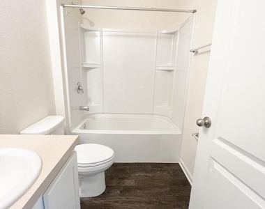 12024 Sea Grove Place - Photo Thumbnail 9