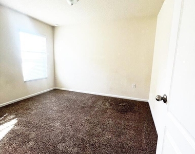12024 Sea Grove Place - Photo Thumbnail 11