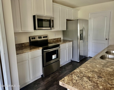 12024 Sea Grove Place - Photo Thumbnail 14
