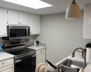 7665 Jana Lane S - Photo Thumbnail 1