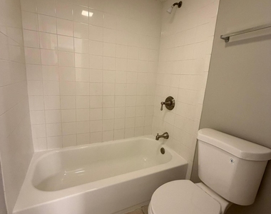 3864 La Mirada Drive - Photo Thumbnail 23