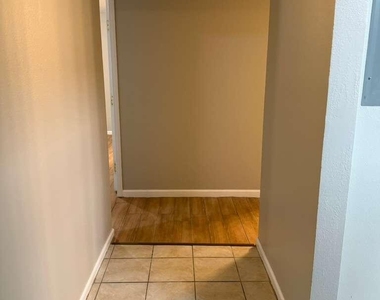 3864 La Mirada Drive - Photo Thumbnail 3