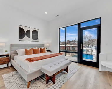 1615 W 13 Street - Photo Thumbnail 8