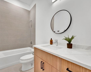 1615 W 13 Street - Photo Thumbnail 14