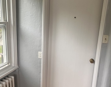 1155 N Saint Johns Avenue - Photo Thumbnail 10