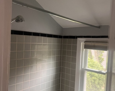 1155 N Saint Johns Avenue - Photo Thumbnail 9