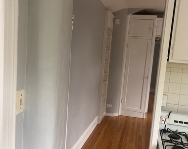 1155 N Saint Johns Avenue - Photo Thumbnail 4