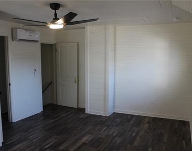 11 Liberty Street - Photo Thumbnail 23