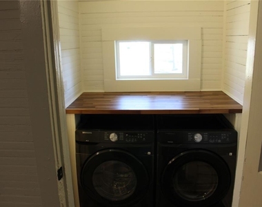 11 Liberty Street - Photo Thumbnail 18