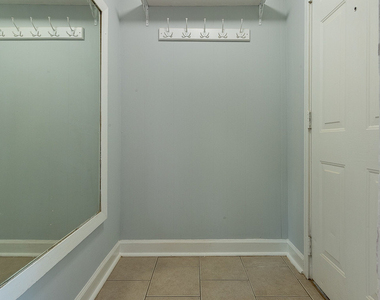 3108 N Saint Louis Avenue - Photo Thumbnail 16