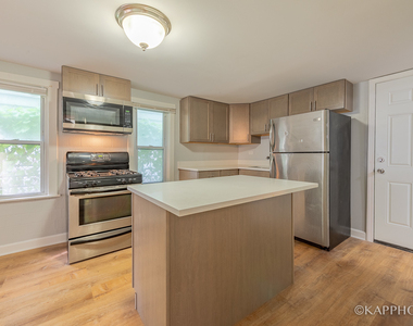 3108 N Saint Louis Avenue - Photo Thumbnail 7
