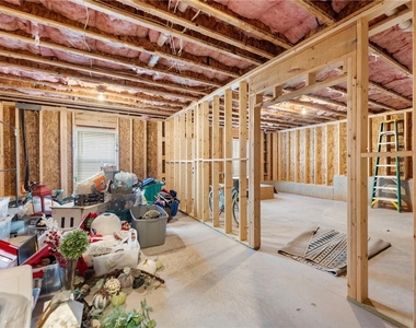 680 Groover Street - Photo Thumbnail 32