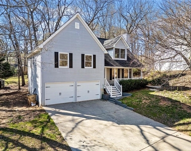 228 Hawkins Farm Circle - Photo Thumbnail 1