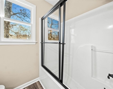 228 Hawkins Farm Circle - Photo Thumbnail 28