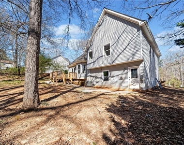 228 Hawkins Farm Circle - Photo Thumbnail 37