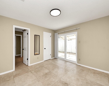 5 Tiffany Square - Photo Thumbnail 18