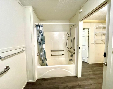 71 Woodrow St 71 - Photo Thumbnail 12