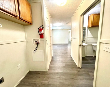 71 Woodrow St 71 - Photo Thumbnail 13