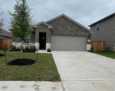14330 Azalea Tree Dr - Photo Thumbnail 1