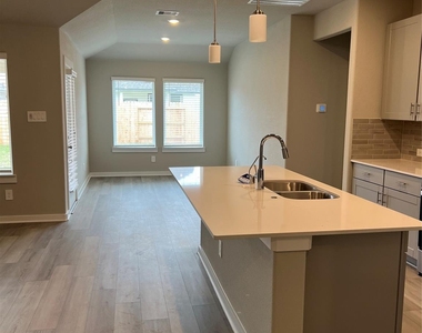 14330 Azalea Tree Dr - Photo Thumbnail 3