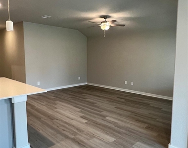 14330 Azalea Tree Dr - Photo Thumbnail 17