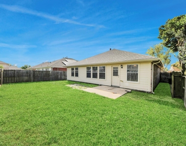 1818 Fergus Park Court - Photo Thumbnail 6