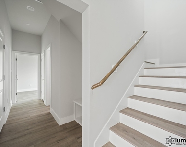 6702 Metro Boulevard - Photo Thumbnail 10