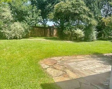 7827 Iris Glen Lane - Photo Thumbnail 13