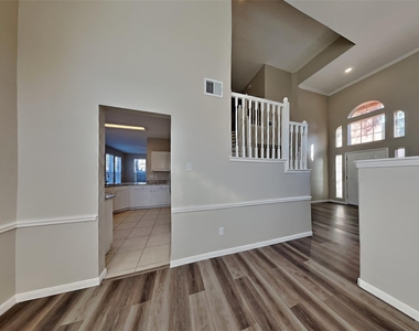9658 Therrell Drive - Photo Thumbnail 6
