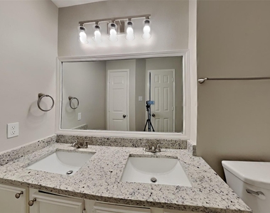 9658 Therrell Drive - Photo Thumbnail 17