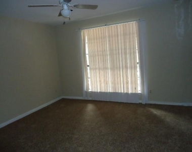 12500 Sandpiper Drive - Photo Thumbnail 15