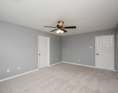 6418 Waldron Drive - Photo Thumbnail 9