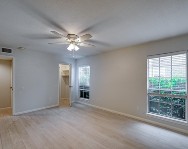 1860 White Oak Drive - Photo Thumbnail 22