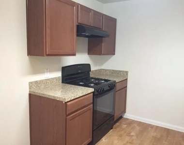 705 S Ella Creek - Photo Thumbnail 2