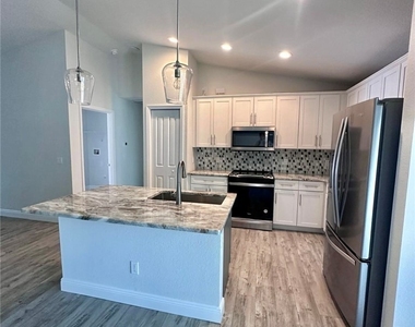 2017 Lovoy Court - Photo Thumbnail 5