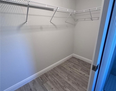 2017 Lovoy Court - Photo Thumbnail 15