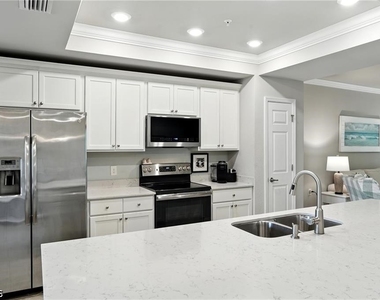 10751 Palazzo Way - Photo Thumbnail 16