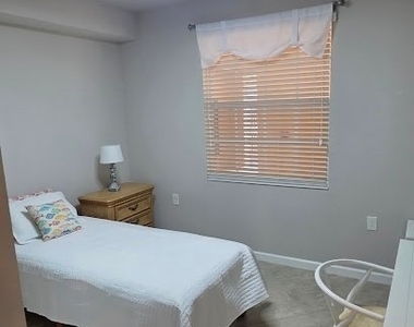 10751 Palazzo Way - Photo Thumbnail 13