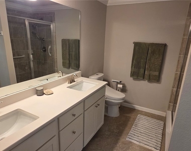 10751 Palazzo Way - Photo Thumbnail 12
