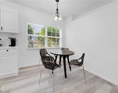 6800 Satinleaf Road S - Photo Thumbnail 4
