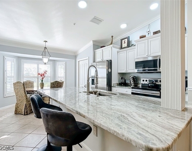 10401 Mcarthur Palm Lane - Photo Thumbnail 12