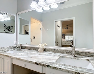 10401 Mcarthur Palm Lane - Photo Thumbnail 28