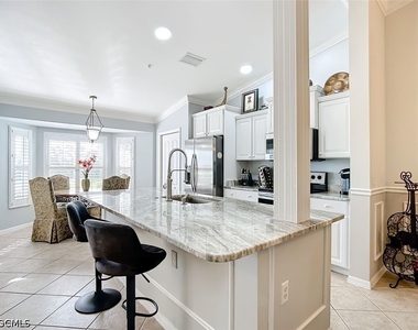 10401 Mcarthur Palm Lane - Photo Thumbnail 11