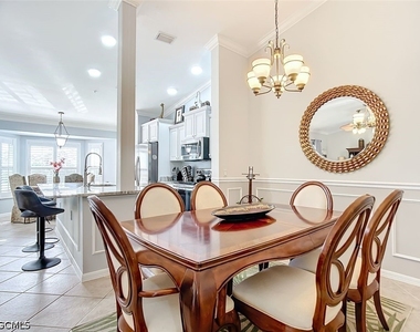 10401 Mcarthur Palm Lane - Photo Thumbnail 18