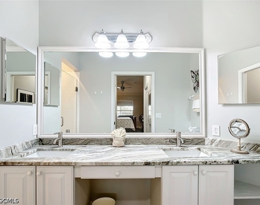 10401 Mcarthur Palm Lane - Photo Thumbnail 27