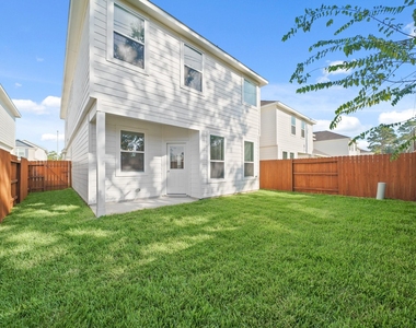 835 Red Oakland Drive - Photo Thumbnail 13