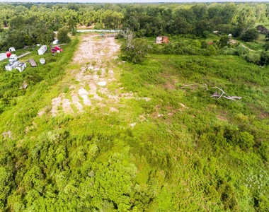1353 Siedel Road - Photo Thumbnail 43