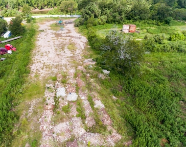 1353 Siedel Road - Photo Thumbnail 22
