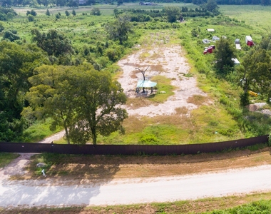 1353 Siedel Road - Photo Thumbnail 27