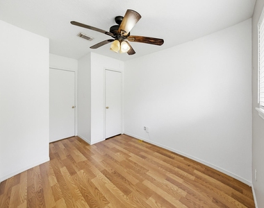 3354 Laurel Fork Drive - Photo Thumbnail 10